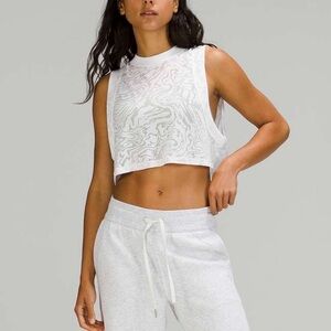 Lululemon All Yours Cropped Tank Top, Veil print, Size 2